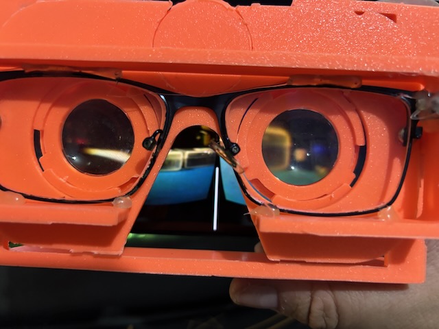 Fursuit head with VR inside? What the fuck are you thinking???